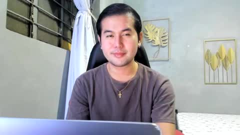 Snapshot of creamynow chatting on 31, 12, 2024 BareCreamyCum online show from 31, 12, 2024