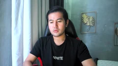 Snapshot of creamynow chatting on 6, 1, 2025 BareCreamyCum online show from 6, 1, 2025