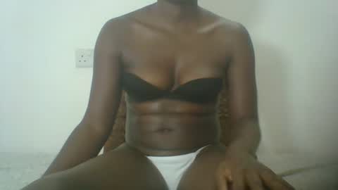 Snapshot of creamypussy15 chatting on 4, 2, 2025 MARY online show from 4, 2, 2025
