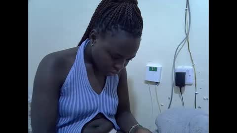 Snapshot of creamyypussyy chatting on 16, 1, 2026 creamyypussyy online show from 16, 1, 2026
