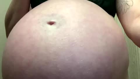 Breed me daddy  online show from 2, 3, 2026