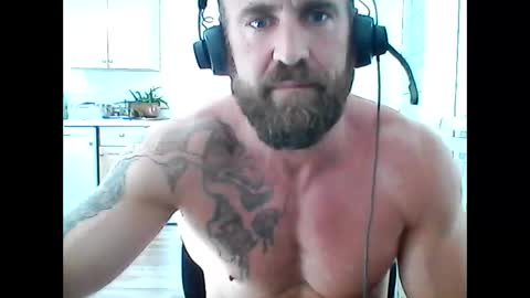 Snapshot of creatureofbeauty chatting on 21, 4, 2026 creatureofbeauty online show from 21, 4, 2026