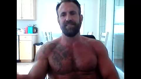 Snapshot of creatureofbeauty chatting on 24, 5, 2026 creatureofbeauty online show from 24, 5, 2026