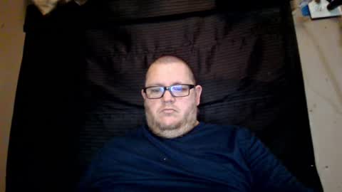 Snapshot of creeeping_death chatting on 24, 1, 2025 The hopeless romantic online show from 24, 1, 2025