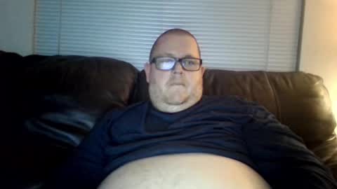 Snapshot of creeeping_death chatting on 21, 2, 2025 The hopeless romantic online show from 21, 2, 2025