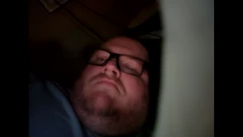 Snapshot of creeeping_death chatting on 26, 2, 2025 The hopeless romantic online show from 26, 2, 2025