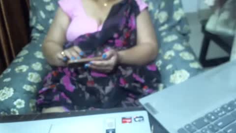 Snapshot of crezybhabihot chatting on 21, 2, 2025 Sonika69 online show from 21, 2, 2025