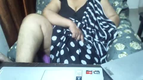 Snapshot of crezybhabihot chatting on 23, 2, 2025 Sonika69 online show from 23, 2, 2025