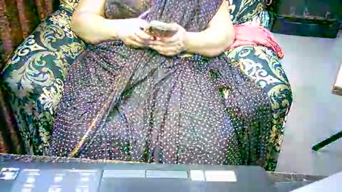 Snapshot of crezybhabihot chatting on 3, 12, 2025 Sonika69 online show from 3, 12, 2025
