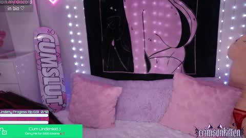 Snapshot of crimsonkitten chatting on 6, 1, 2026 Crimson Kitten online show from 6, 1, 2026