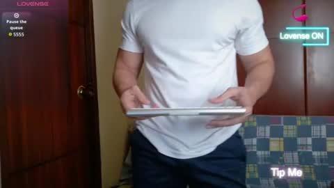 Snapshot of cris2428 chatting on 24, 6, 2026 cris2428 online show from 24, 6, 2026