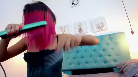 cris_dulce online show from 14, 12, 2025