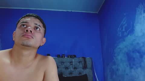 CRISANDMERY online show from 12, 9, 2025