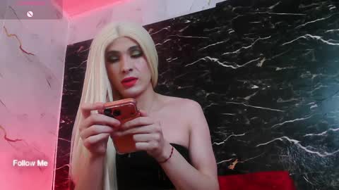 Snapshot of crislingery_doll chatting on 9, 5, 2026 crislingery_doll online show from 9, 5, 2026
