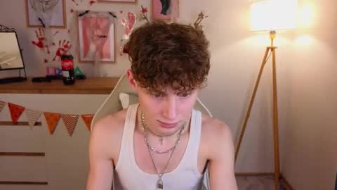 Chris online show from 24, 10, 2025