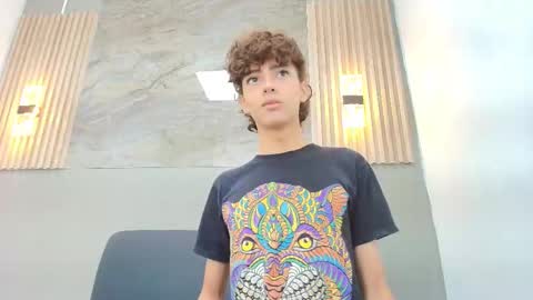 Snapshot of criss_allen1 chatting on 22, 11, 2025 CRISS online show from 22, 11, 2025