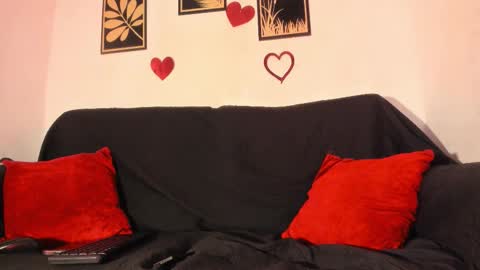 criss_zuri online show from 17, 2, 2026