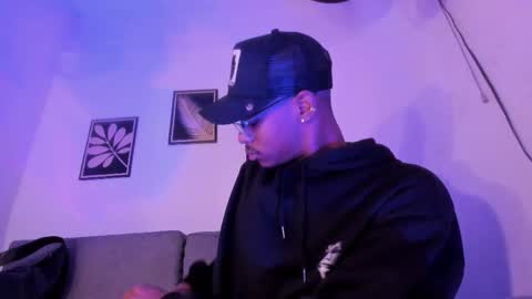 Snapshot of criss_zuri chatting on 27, 4, 2026 criss_zuri online show from 27, 4, 2026