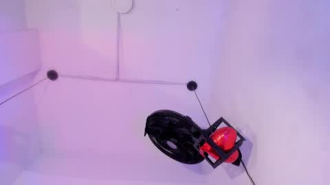 Snapshot of criss_zuri chatting on 16, 5, 2026 criss_zuri online show from 16, 5, 2026