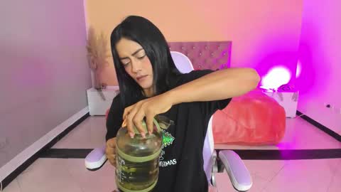 Cristal online show from 17, 12, 2025