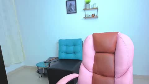 Cristal online show from 5, 12, 2025