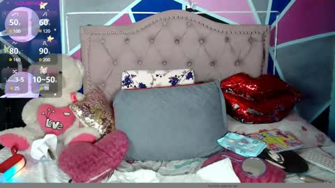 Snapshot of cristal_hot199037 chatting on 11, 2, 2025 Cristal online show from 11, 2, 2025