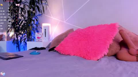 Cristal online show from 9, 1, 2025