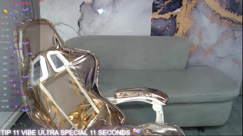 Snapshot of cristal_v_ chatting on 9, 2, 2025 Cristal online show from 9, 2, 2025