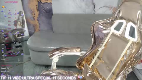 Snapshot of cristal_v_ chatting on 28, 2, 2025 Cristal online show from 28, 2, 2025