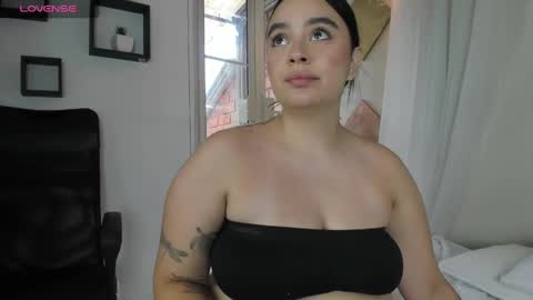 Cristal Cute  online show from 17, 12, 2024