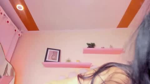 Cristal online show from 23, 11, 2025