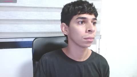 Snapshot of cristhian_slytherin chatting on 12, 9, 2025 cristhian online show from 12, 9, 2025