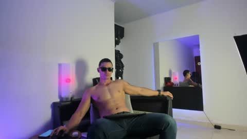 Snapshot of cristhian_wolf1 chatting on 17, 7, 2026 CRIS online show from 17, 7, 2026