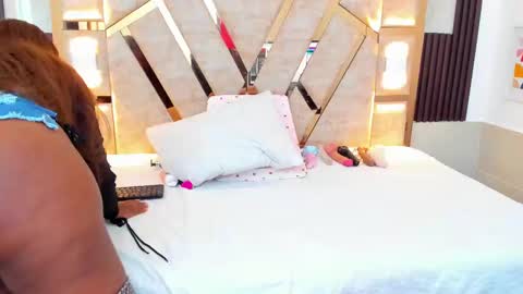 cristin  online show from 27, 2, 2025