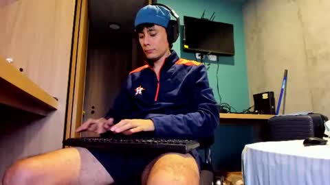 Cristian  online show from 6, 8, 2026