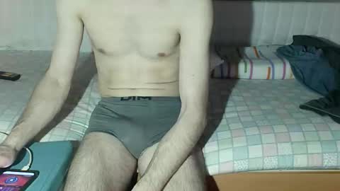 Snapshot of cristianrr184034 chatting on 4, 4, 2026 cristianrr184034 online show from 4, 4, 2026