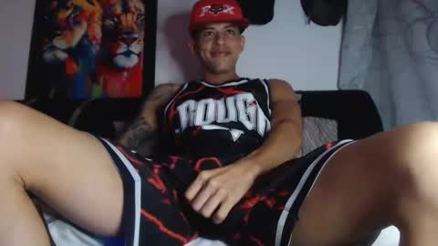 Snapshot of cristofer_dick5511 chatting on 11, 11, 2025 criistofer online show from 11, 11, 2025