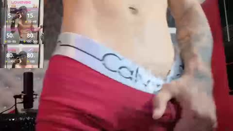 cristopher23  online show from 9, 9, 2025