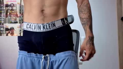 cristopher23  online show from 24, 11, 2025