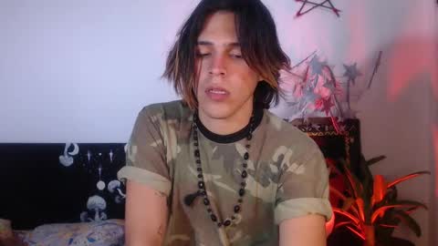 Snapshot of cristopher_069 chatting on 13, 1, 2025 Cristopher online show from 13, 1, 2025