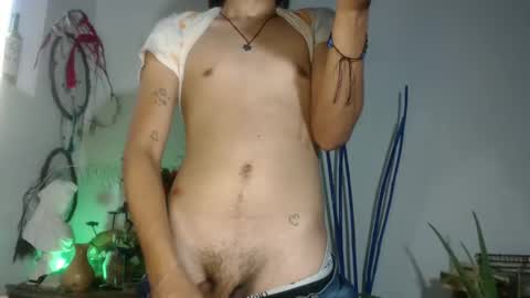 Snapshot of cristopher_069 chatting on 3, 2, 2025 Cristopher online show from 3, 2, 2025