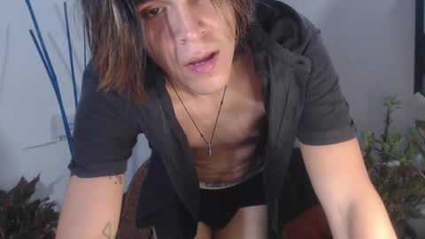 Snapshot of cristopher_069 chatting on 8, 2, 2025 Cristopher online show from 8, 2, 2025