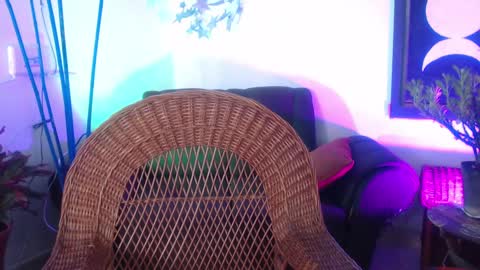 Snapshot of cristopher_069 chatting on 13, 2, 2025 Cristopher online show from 13, 2, 2025