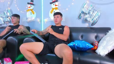 Cristopher online show from 3, 1, 2025