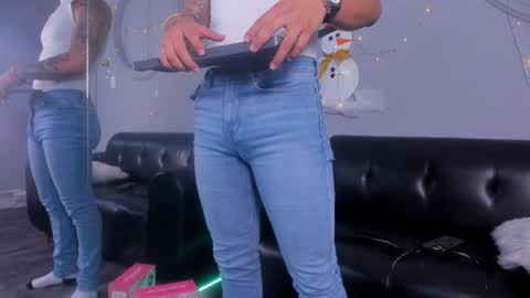 Cristopher online show from 6, 1, 2025