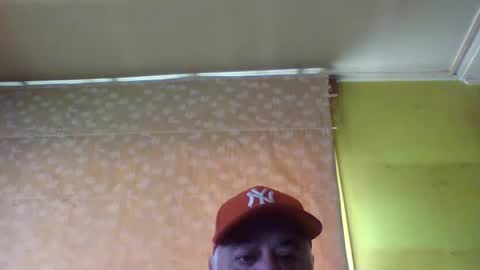 Snapshot of crmperez chatting on 8, 3, 2025 crmperez online show from 8, 3, 2025