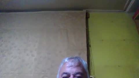 Snapshot of crmperez chatting on 21, 12, 2025 crmperez online show from 21, 12, 2025