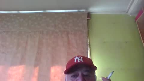 Snapshot of crmperez chatting on 22, 3, 2026 crmperez online show from 22, 3, 2026
