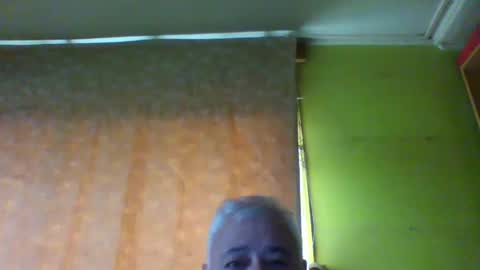 Snapshot of crmperez chatting on 2, 4, 2026 crmperez online show from 2, 4, 2026