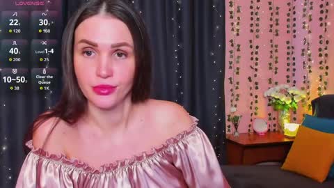 Snapshot of cross_the_line chatting on 26, 4, 2026 xx Amina xx online show from 26, 4, 2026